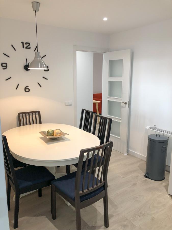 Modern With Ideal Location Next To Atocha Station Madrid Eksteriør billede