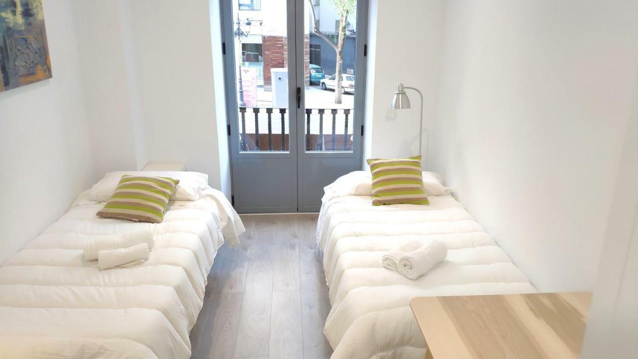 Modern With Ideal Location Next To Atocha Station Madrid Eksteriør billede